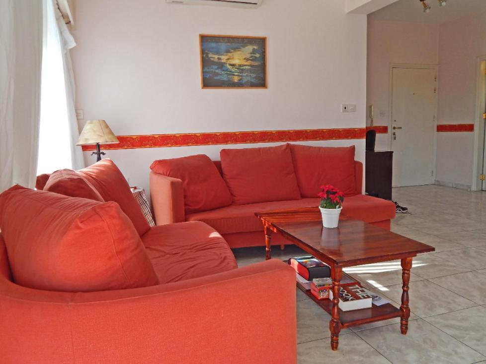 Homestay With Nice View In Comfortable Area Лімасол Екстер'єр фото